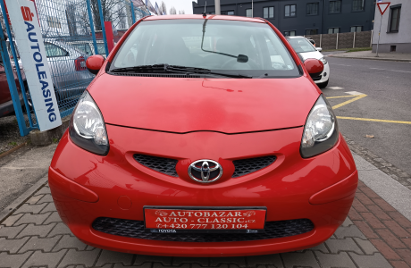 TOYOTA  Aygo 1,0i Comfort ČR 