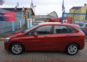 BMW  218i Active Touter ČR 78tkm 