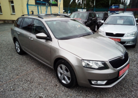 ŠKODA Octavia Combi 2,0TDI Elegance ČR DPH